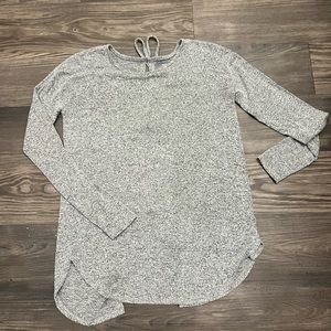 Aerie Bowtie Back Light Weight Sweater